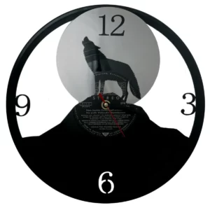 Wolf-Uhr aus Vinyl gelasert!