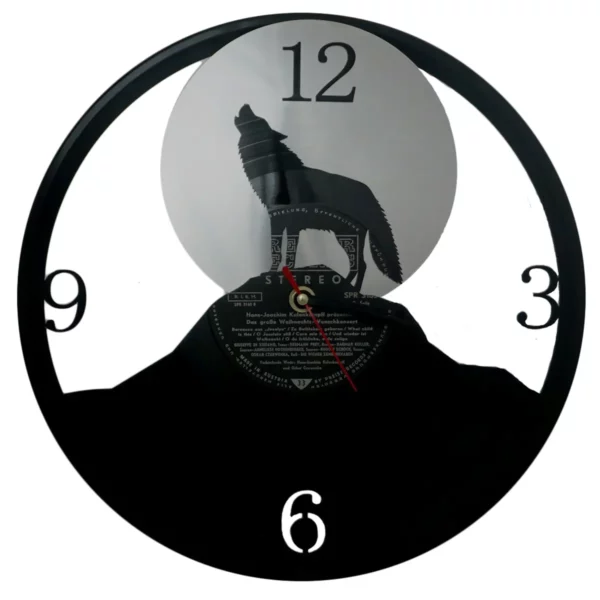 Wolf-Uhr aus Vinyl gelasert!